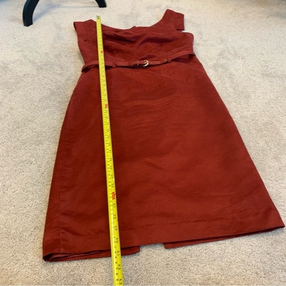 Sharagano Women's Red Jackie O Belted faux suede midi Dress Sz 8 - Picture 8 of 12